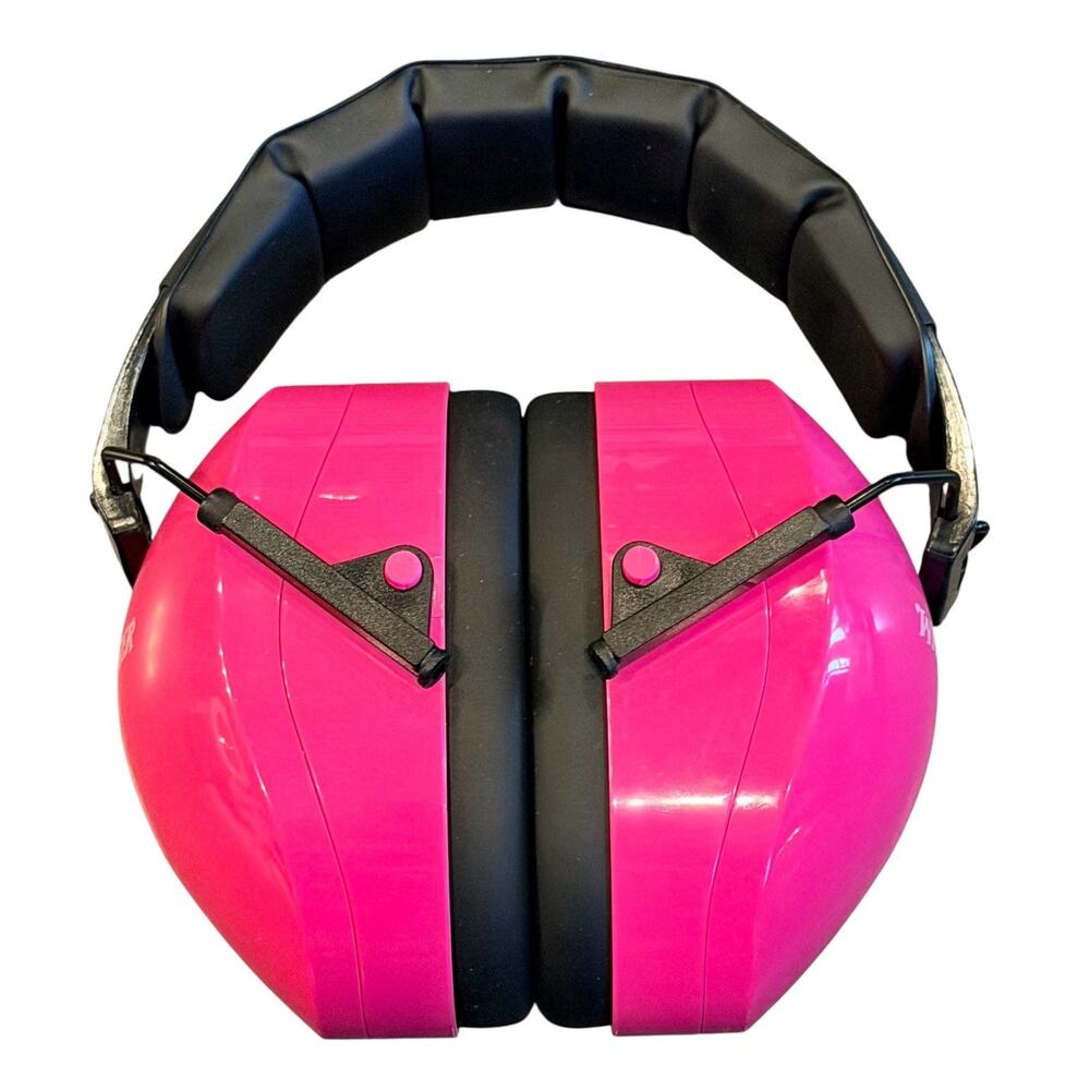 New Winchester Ear Protection Passive Noise Reducing 26 Decibels Pink and Black